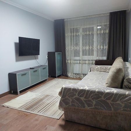 Квартира/ апартаменты Алматы Экстерьер фото
